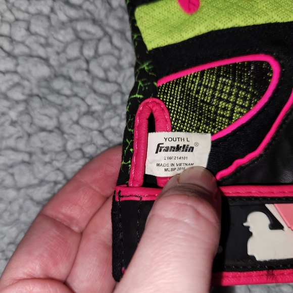 Kids' Pink and Green Batting Gloves - Picture 4 of 4